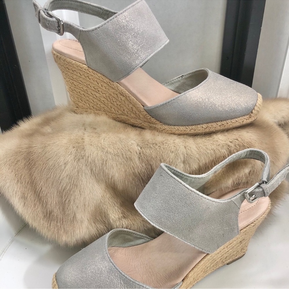 ADAM TUCKER Espadrilles